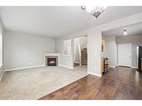 3215 SE Robin Circle Hillsboro OR 97123