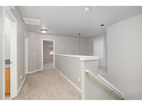 3215 SE Robin Circle Hillsboro OR 97123