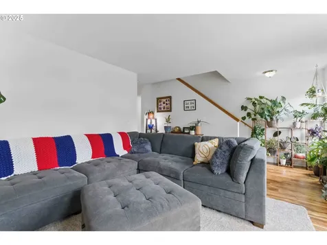 1155 NW 7th Avenue Camas WA 98607