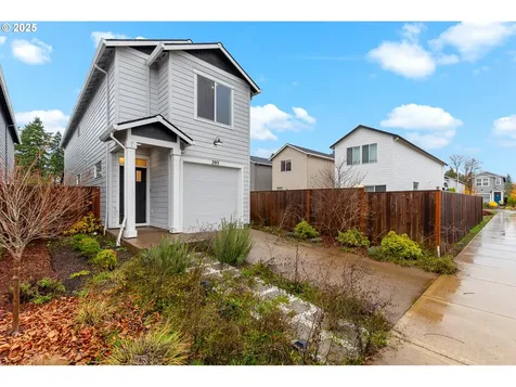293 E Wayno Way Newberg OR 97132