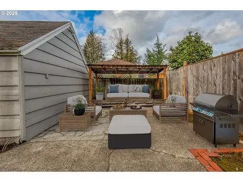 1404 NE 58th Avenue Portland OR 97213