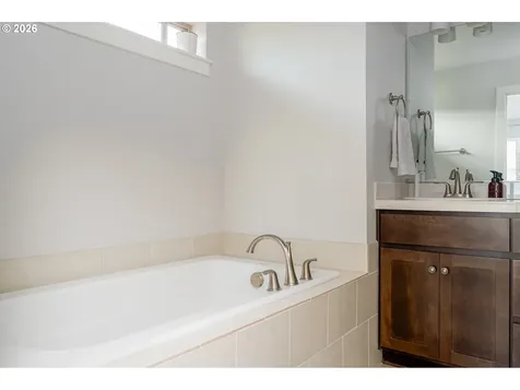 13300 NE 113th Way Vancouver WA 98682