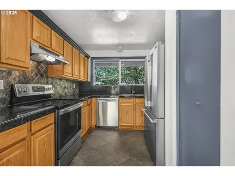 2220 SW Townsend Court Troutdale OR 97060