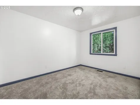 2220 SW Townsend Court Troutdale OR 97060