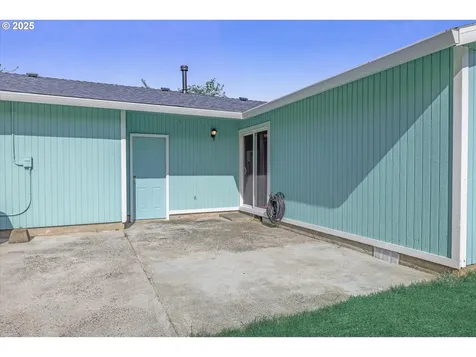 2220 SW Townsend Court Troutdale OR 97060
