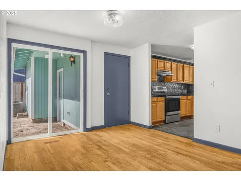 2220 SW Townsend Court Troutdale OR 97060