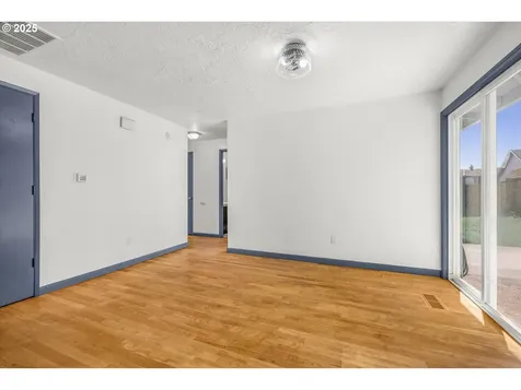 2220 SW Townsend Court Troutdale OR 97060