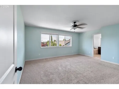 203 N 40th Avenue Ridgefield WA 98642