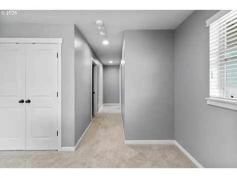 203 N 40th Avenue Ridgefield WA 98642