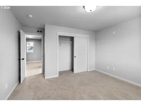 203 N 40th Avenue Ridgefield WA 98642
