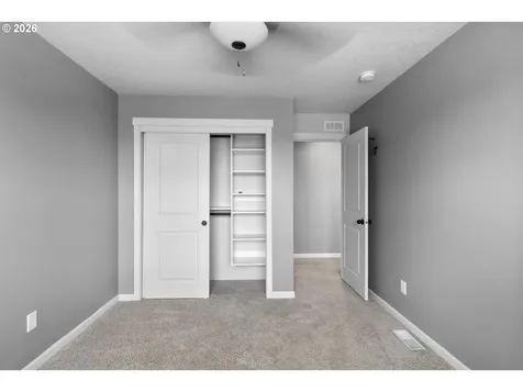 203 N 40th Avenue Ridgefield WA 98642
