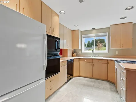 3300 NE 164th Street Ridgefield WA 98642