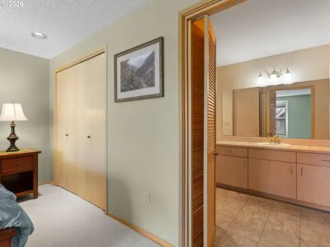 3300 NE 164th Street Ridgefield WA 98642