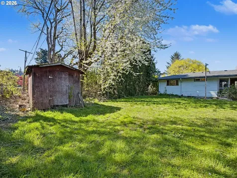 10336 NE Russell Court Portland OR 97220