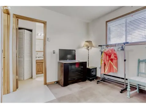 32460 SE Valentine Lane Eagle Creek OR 97022
