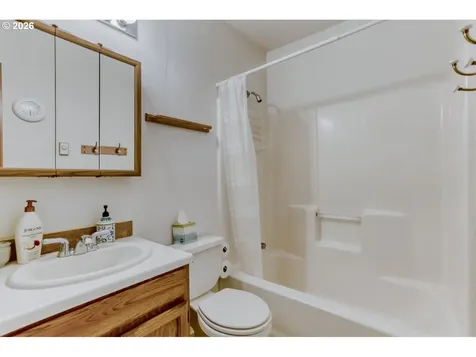 32460 SE Valentine Lane Eagle Creek OR 97022