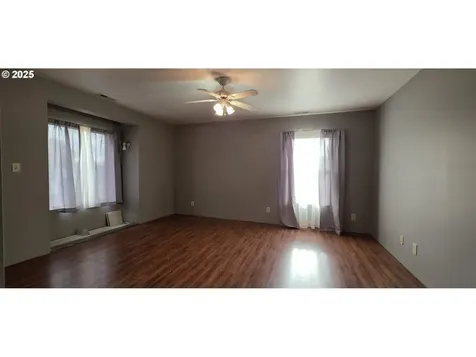 445 NE Seventh Street Irrigon OR 97844