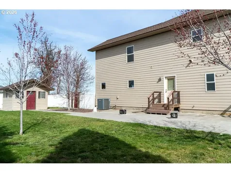 445 NE Seventh Street Irrigon OR 97844