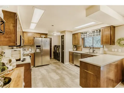 6895 S Gurney Lane Canby OR 97013