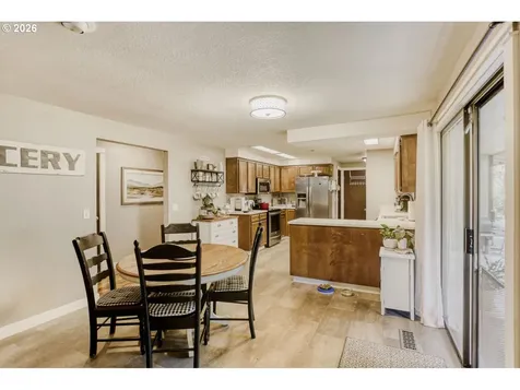 6895 S Gurney Lane Canby OR 97013