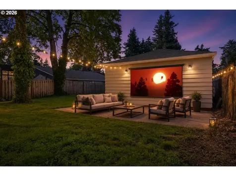 11448 NE Fargo Street Portland OR 97220