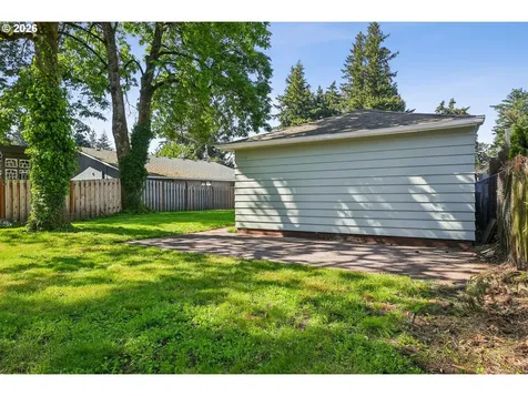 11448 NE Fargo Street Portland OR 97220