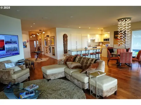 112 Schooner Bay Drive Brookings OR 97415