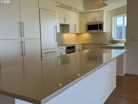 112 Schooner Bay Drive Brookings OR 97415