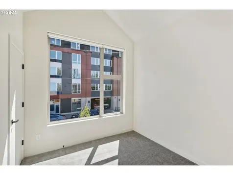813 N Failing Street Portland OR 97227
