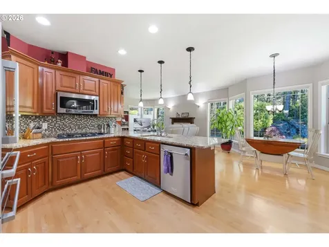 2225 Hayes Street North Bend OR 97459