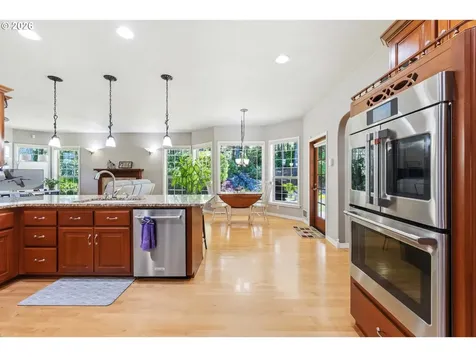 2225 Hayes Street North Bend OR 97459