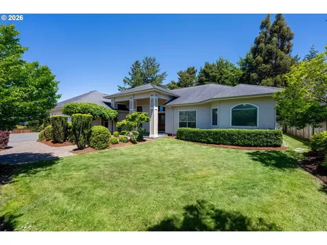 2225 Hayes Street North Bend OR 97459