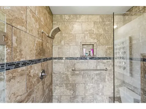 2225 Hayes Street North Bend OR 97459
