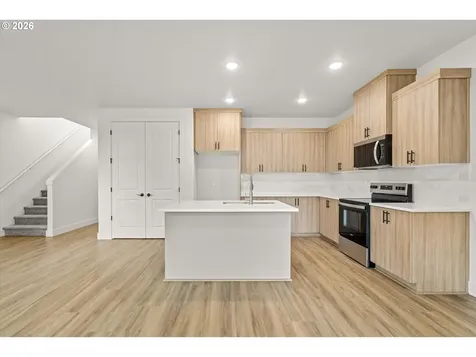 16105 Barlow Trail Lane Oregon City OR 97045