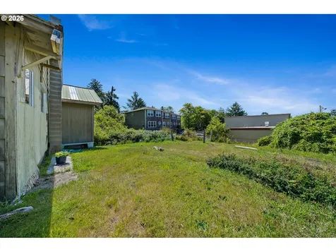 6405 Spring Street Cloverdale OR 97112