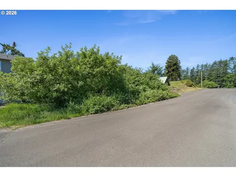 6405 Spring Street Cloverdale OR 97112