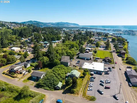 6405 Spring Street Cloverdale OR 97112