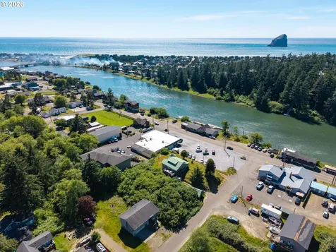 6405 Spring Street Cloverdale OR 97112