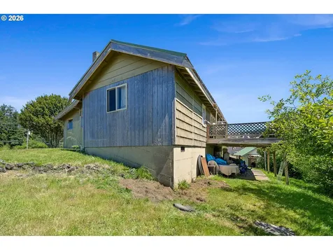 6405 Spring Street Cloverdale OR 97112