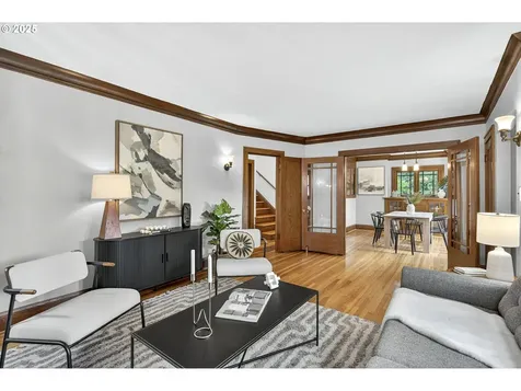 3835 NE 15th Avenue Portland OR 97212