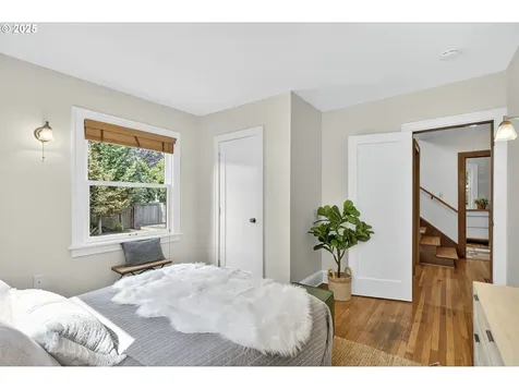 3835 NE 15th Avenue Portland OR 97212