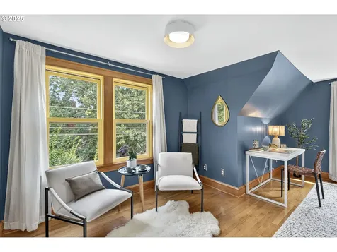 3835 NE 15th Avenue Portland OR 97212