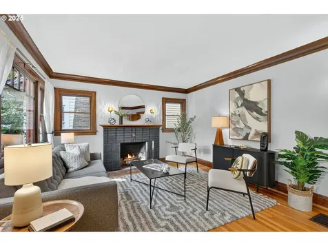 3835 NE 15th Avenue Portland OR 97212