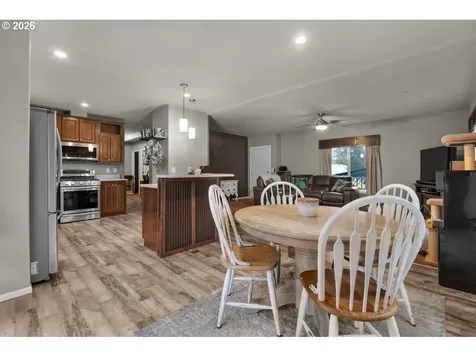 91474 Railroad Road Warrenton OR 97146