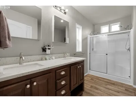 91474 Railroad Road Warrenton OR 97146