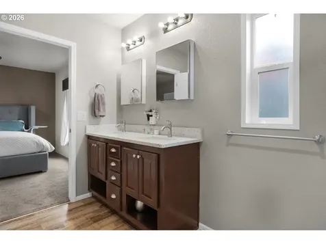 91474 Railroad Road Warrenton OR 97146