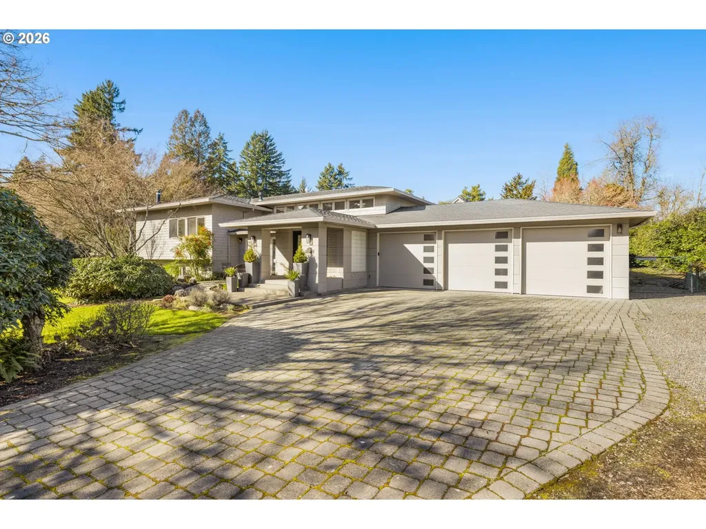 13768 Knaus Road Lake Oswego OR 97034