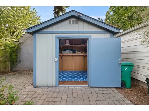6526 N Michigan Avenue Portland OR 97217