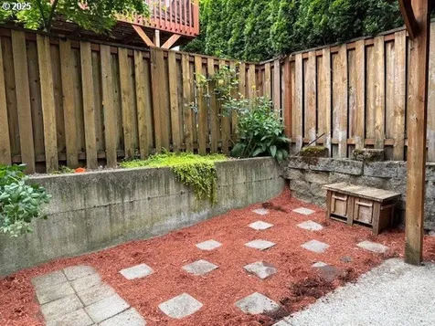 9575 SW Tephra Terrace Beaverton OR 97007