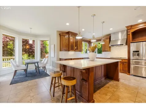 173 W Y Street Washougal WA 98671